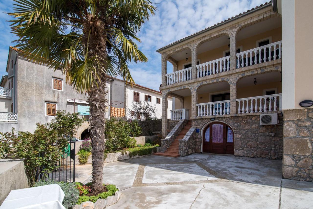 Apartment Samanic Malinska Luaran gambar